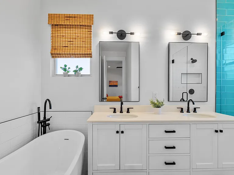 Ensure bathroom with soaking tub