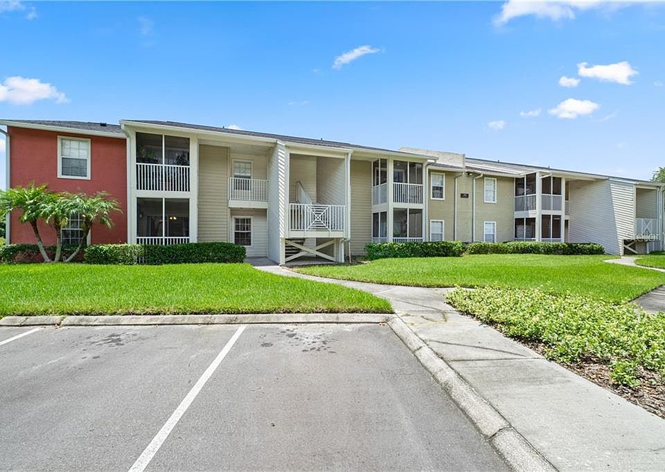 1st image of 209 Lake Brook Cir Unit 101