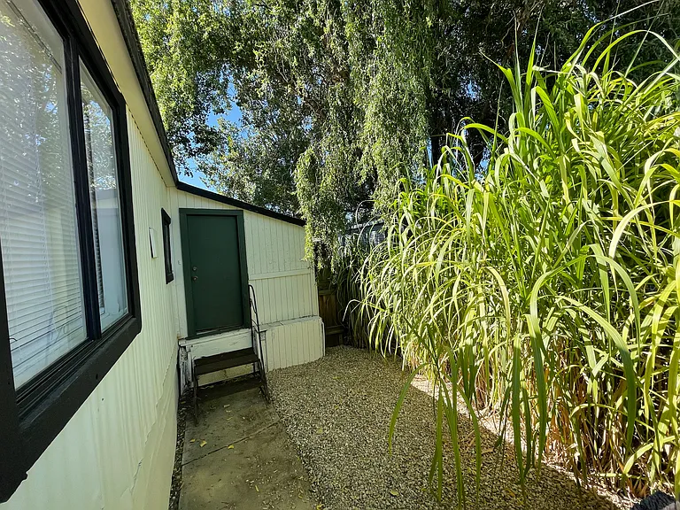 16867 Portner Rd #6 — Photo 13