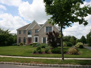 12 Cardinal Dr, West Windsor, NJ 08550
