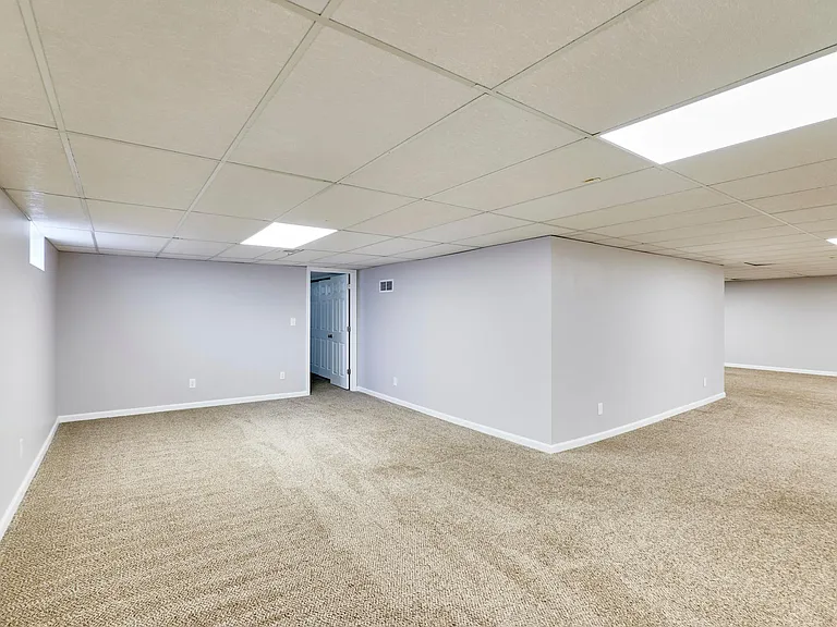 668 Stablestone Dr — Photo 42