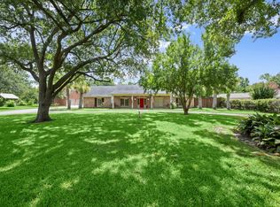 1280 Cherokee Ln, Beaumont, TX 77702