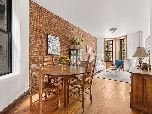 2nd image of 798 President St APT 1R