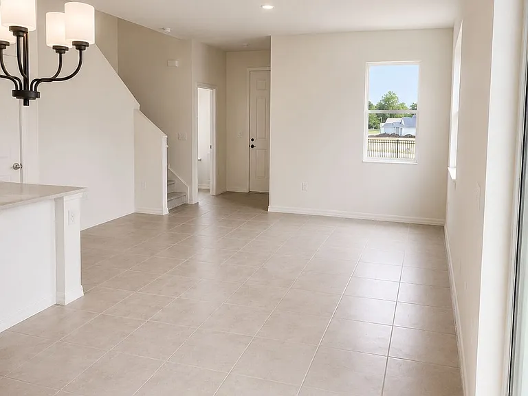 2728 Plover St — Photo 5