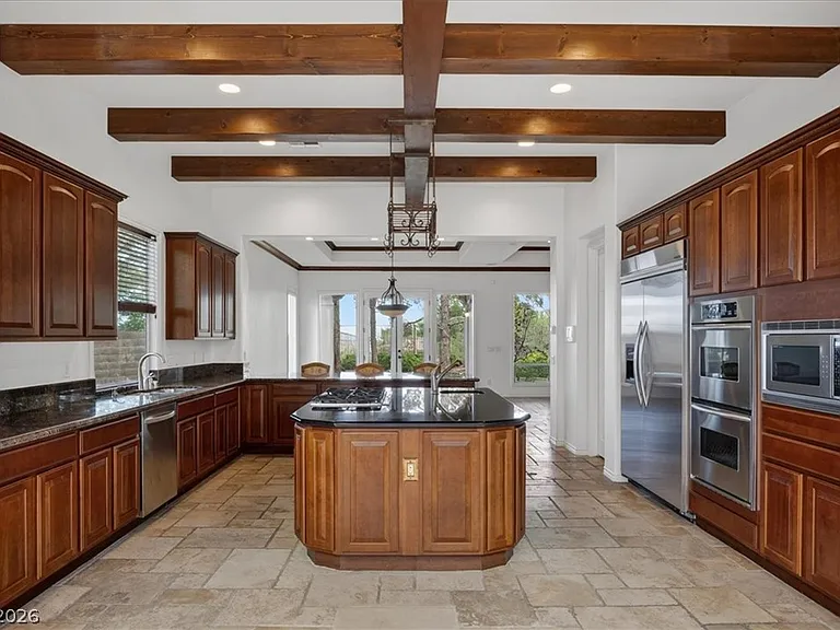 77 Tapadero Ln — Photo 18