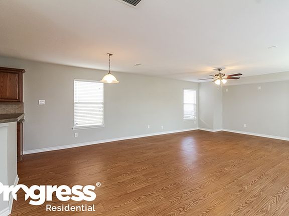 4th image of 7100 Bountiful Grove Dr