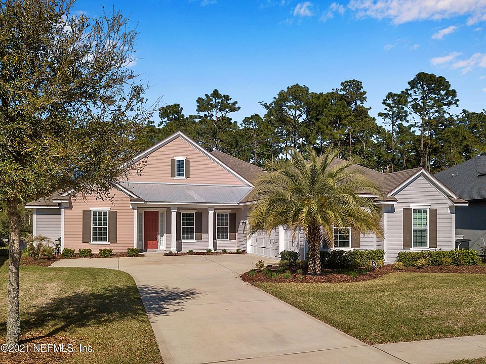 1st image of 465 Eagle Rock Dr
