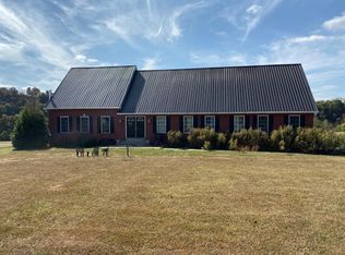115 Meadow Lake Dr, Lancaster, KY 40444