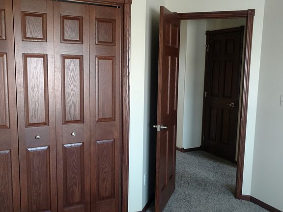 5th image of 1715 W 12th Street Pl