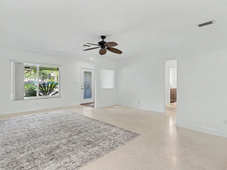 4800 NE 25th Ave N #NORTH — Photo 7