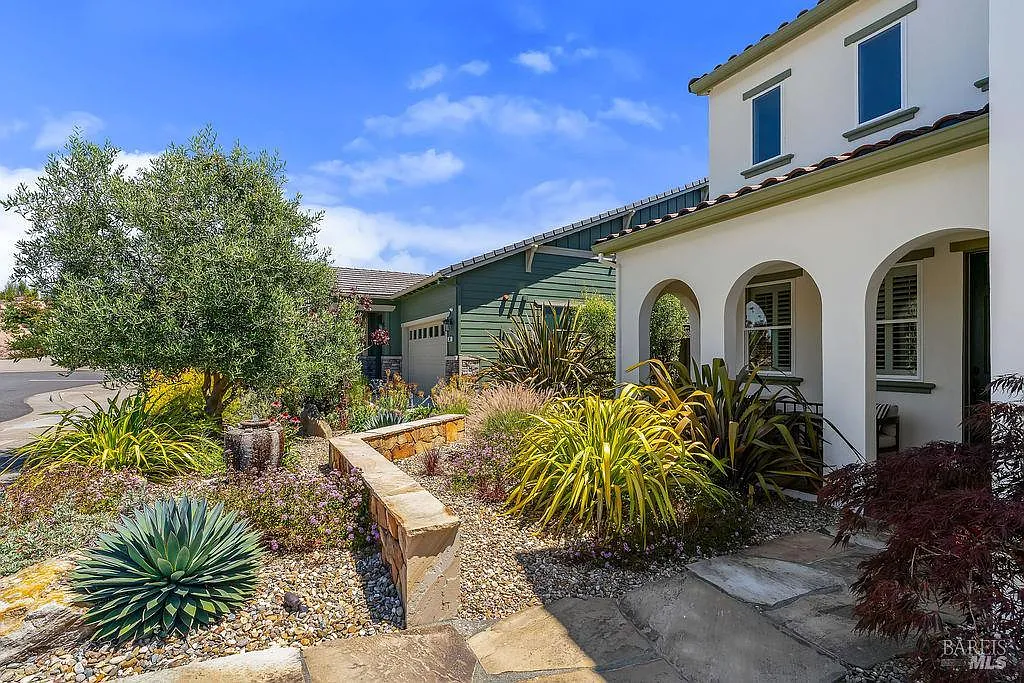 3965 Park Gardens Drive - Photo 2