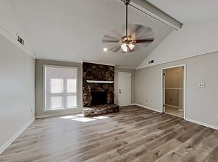 8401 Southernwood Cv, Southaven, MS 38671