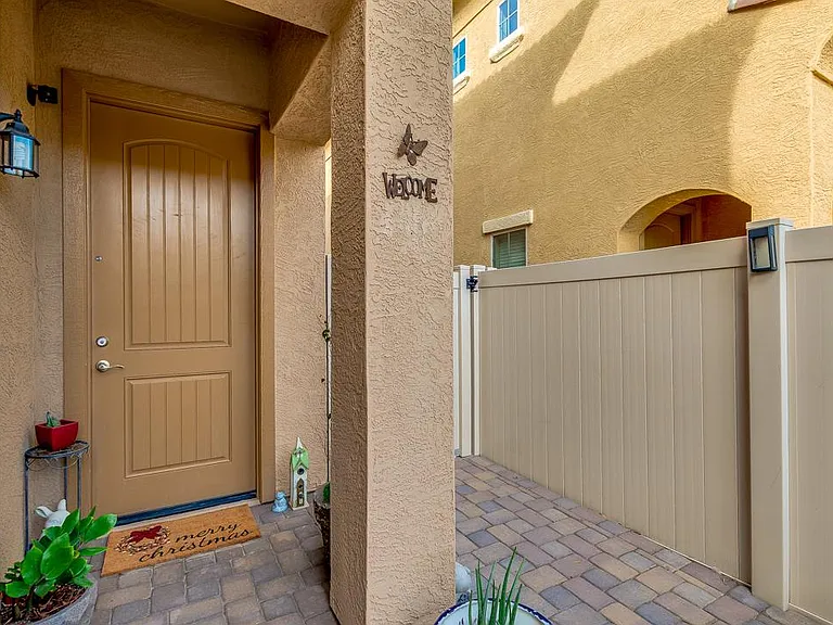 1367 S Country Club Dr #1064 — Photo 2