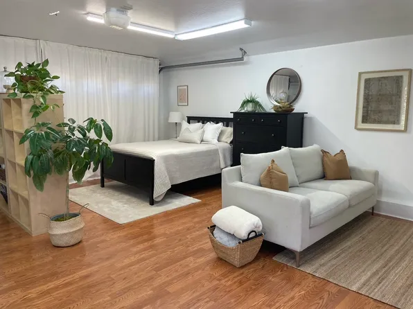 (undisclosed Address), Redwood City, CA 94062