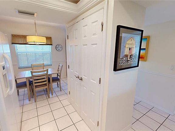 4th image of 12144 SW Egret Cir APT 901