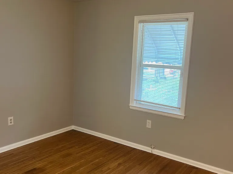 4446 Vermaas Ave — Photo 9