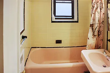 Sold by Thomas Lipovetsky, LREB