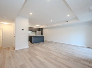 604 Benninger Dr #121, Kitchener, ON N2E0H8