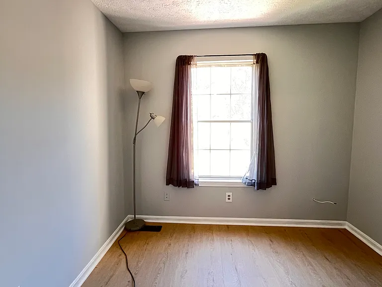 3301 Betterton Cir — Photo 17