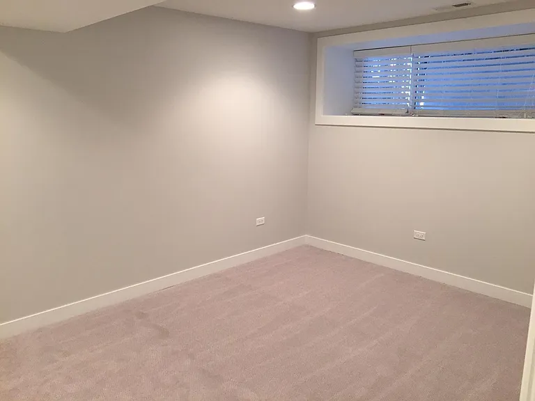 1641 N Paulina St #1R — Photo 13