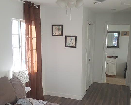 Master from Sliding Door to 