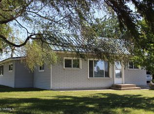 2422 Blaine Rd, Zillah, WA 98953