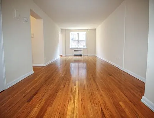 Rented by SW Queens Mezzanine | media 2
