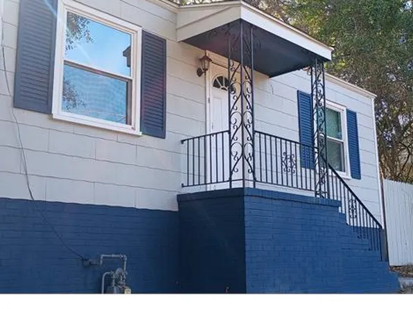 3566 McKenzie Dr, Macon, GA 31204