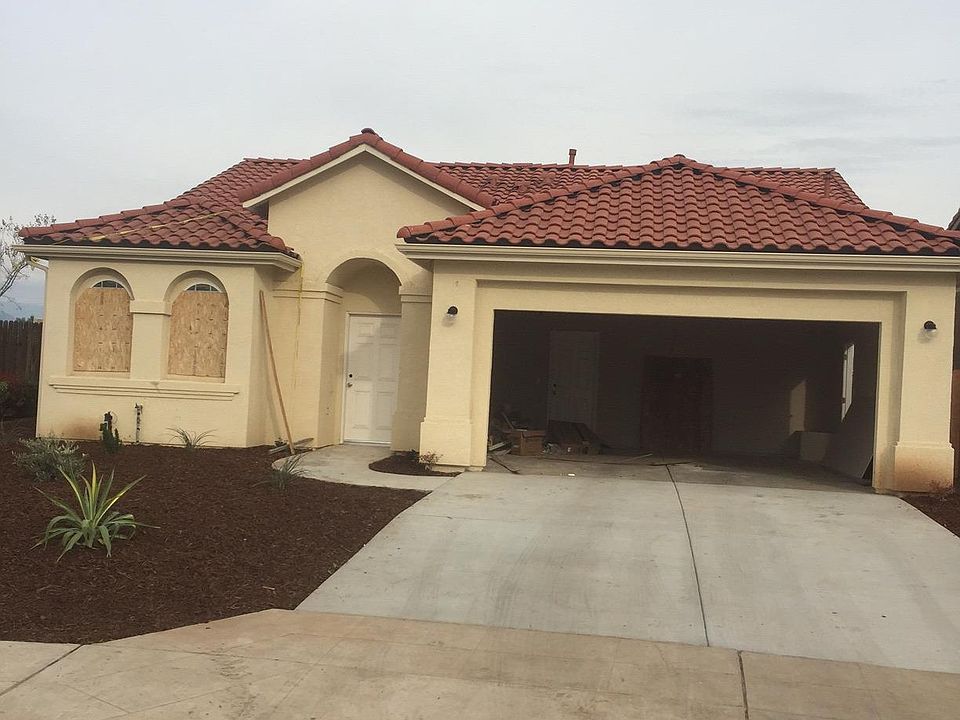 1st image of 740 Celaya Way