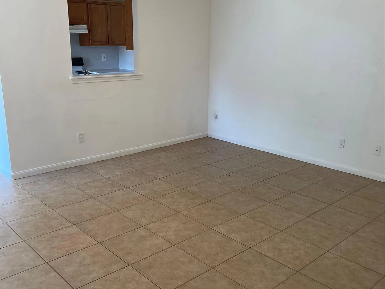 2 bed, 2.0 bath, 1044 sqft, $1,500 — Photo 3