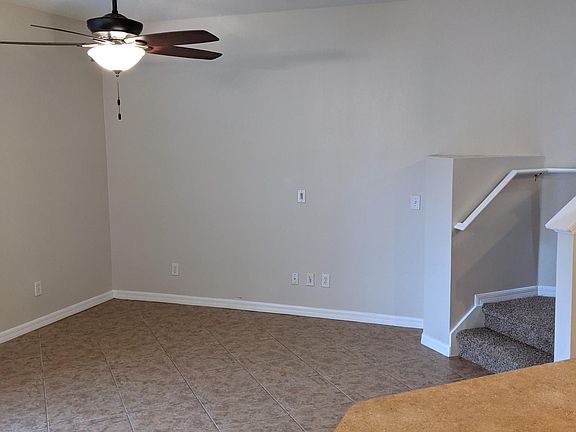 5th image of 2035 Beachberry Ln