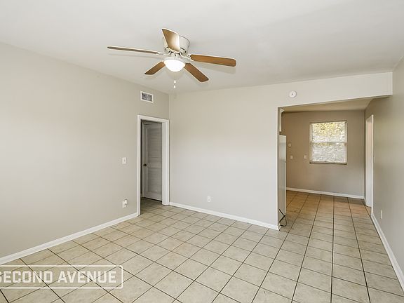 5th image of 2142 Holcroft Dr