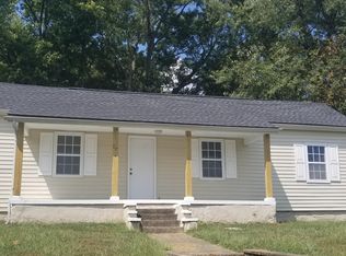 802 Medaris St, Clinton, TN 37716