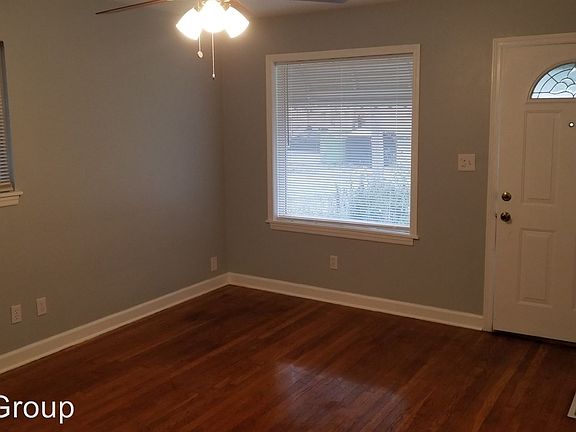 2nd image of 2892 Azelda St