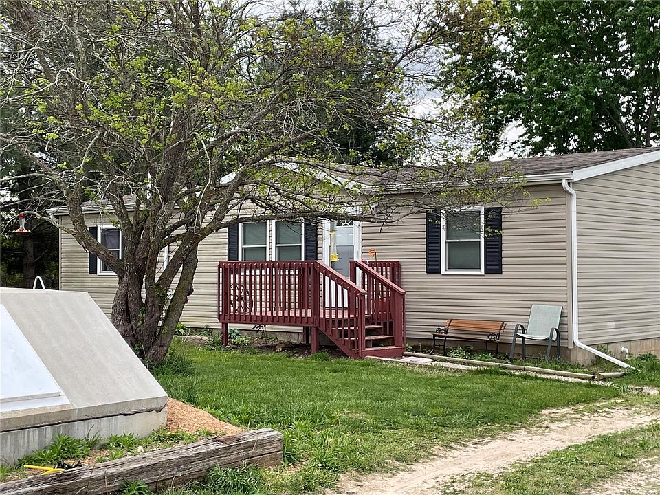 2nd image of 1636 Bunker Hill Rd