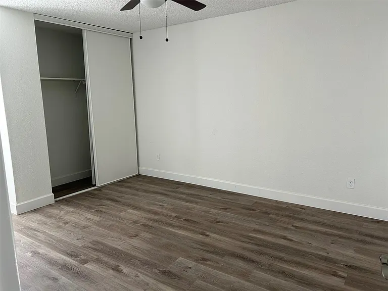 6119 Dryad Dr — Photo 14