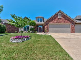 2913 W G St, Jenks, OK 74037