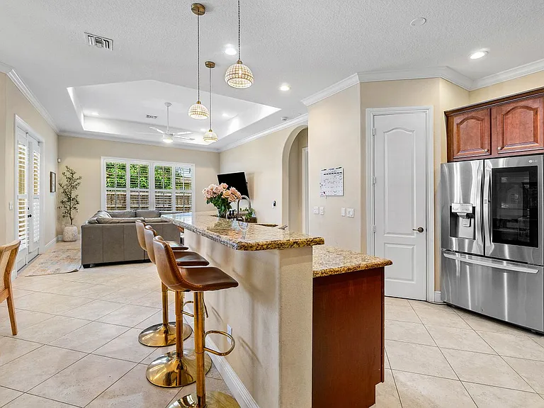 3461 SW Funtuna St — Photo 11