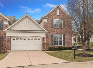 609 Stonebrook Ct, Chesterfield, MO 63005