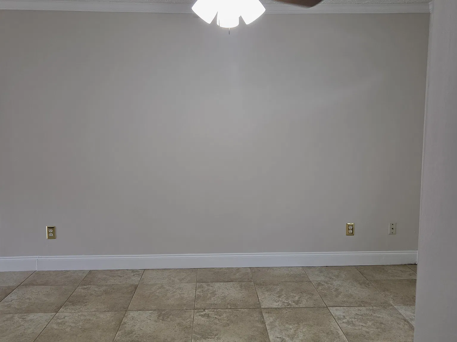 3 bed, 2.5 bath, 1538 sqft, $1,900 — Photo 4