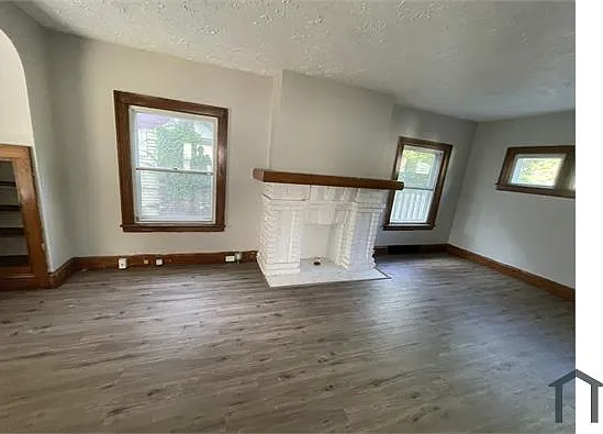 4 bed, $1,808 — Photo 3