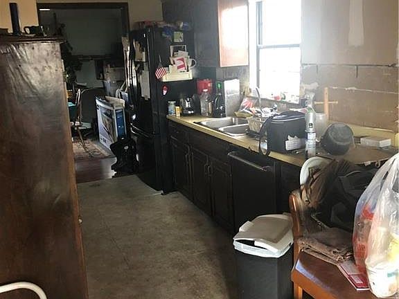 3rd image of 17317 E 50th Ct S