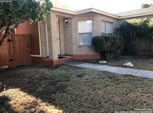 9846 Misty Plain Dr, San Antonio, TX 78245