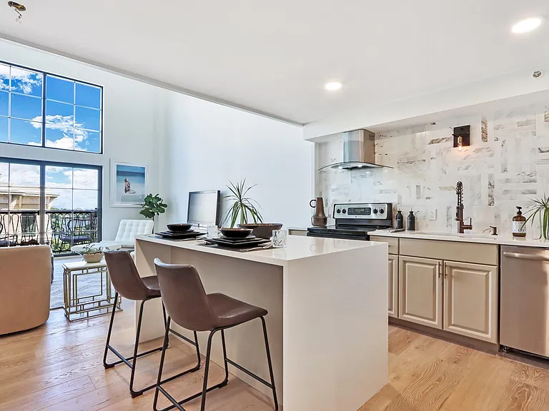 101 N Clematis St #506 — Photo 6