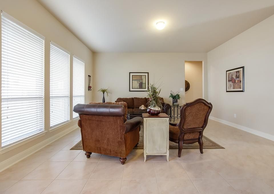 1st image of 1013 Keanna Pl