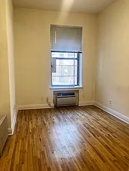 Rented by Urban Real Estate Inc