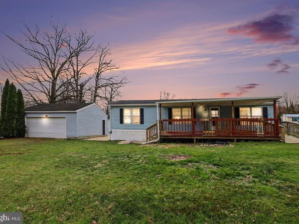 2 Inverness Dr, North East, MD 21901