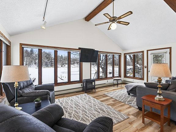 3rd image of 2366 Augusta Rd