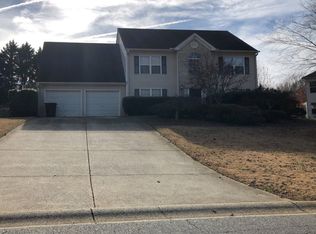 6245 Glen Brooke Dr, Cumming, GA