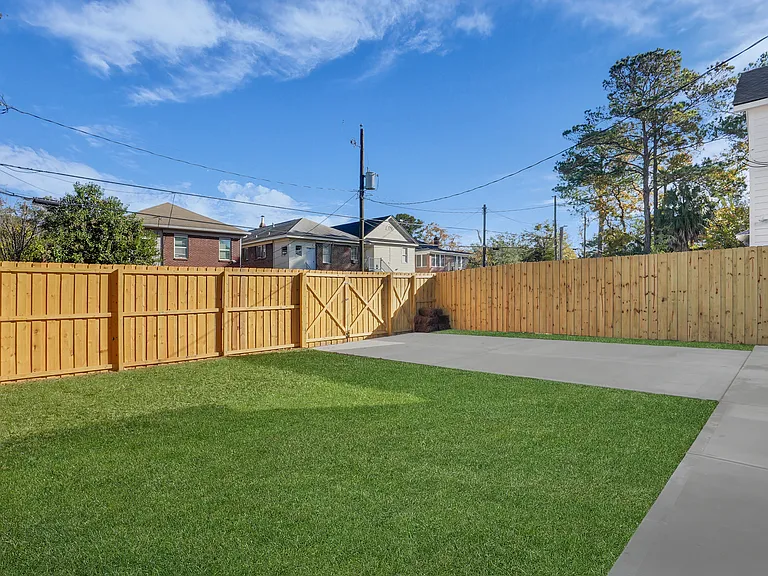 1228 E Anderson St #B — Photo 21